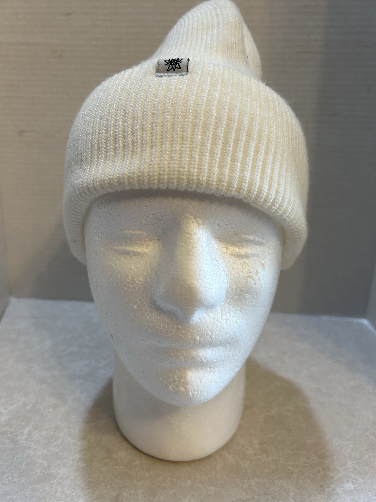 Alpine Snow Core Beanie. NWT. One Size. White