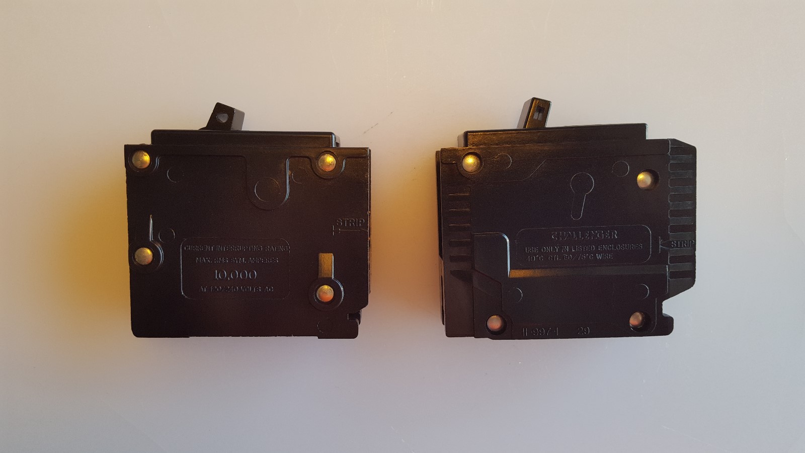 CHALLENGER C115 1 POLE 15 AMP CIRCUIT BREAKER TYPE C