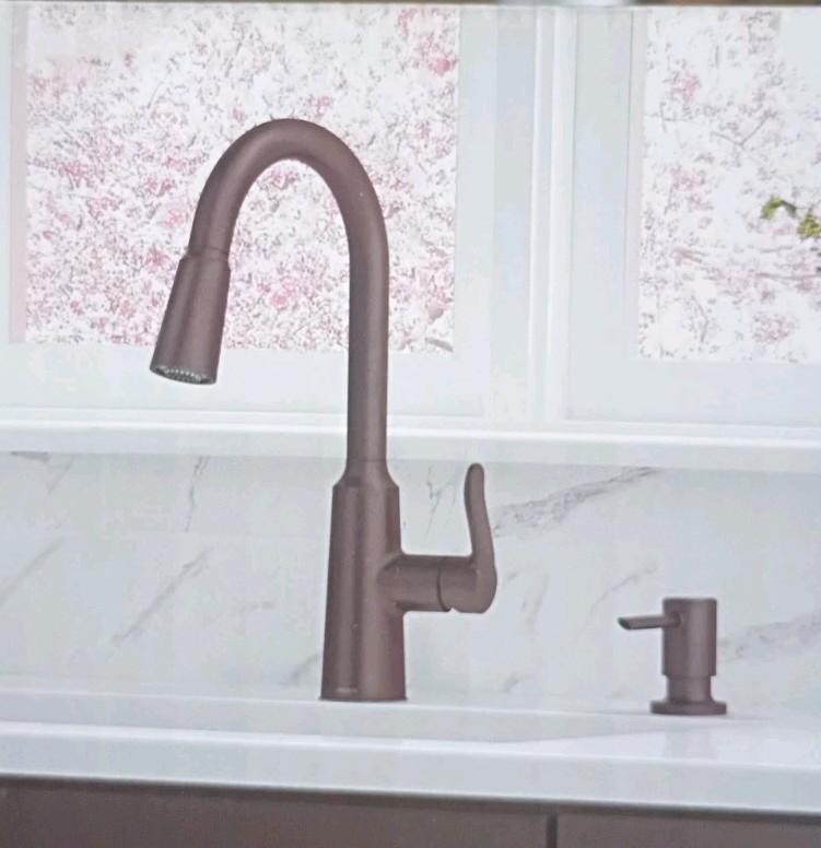 Moen Edwyn Matte Black Single Handle Deck-mount Pull-down Kitchen Faucet 87028BL