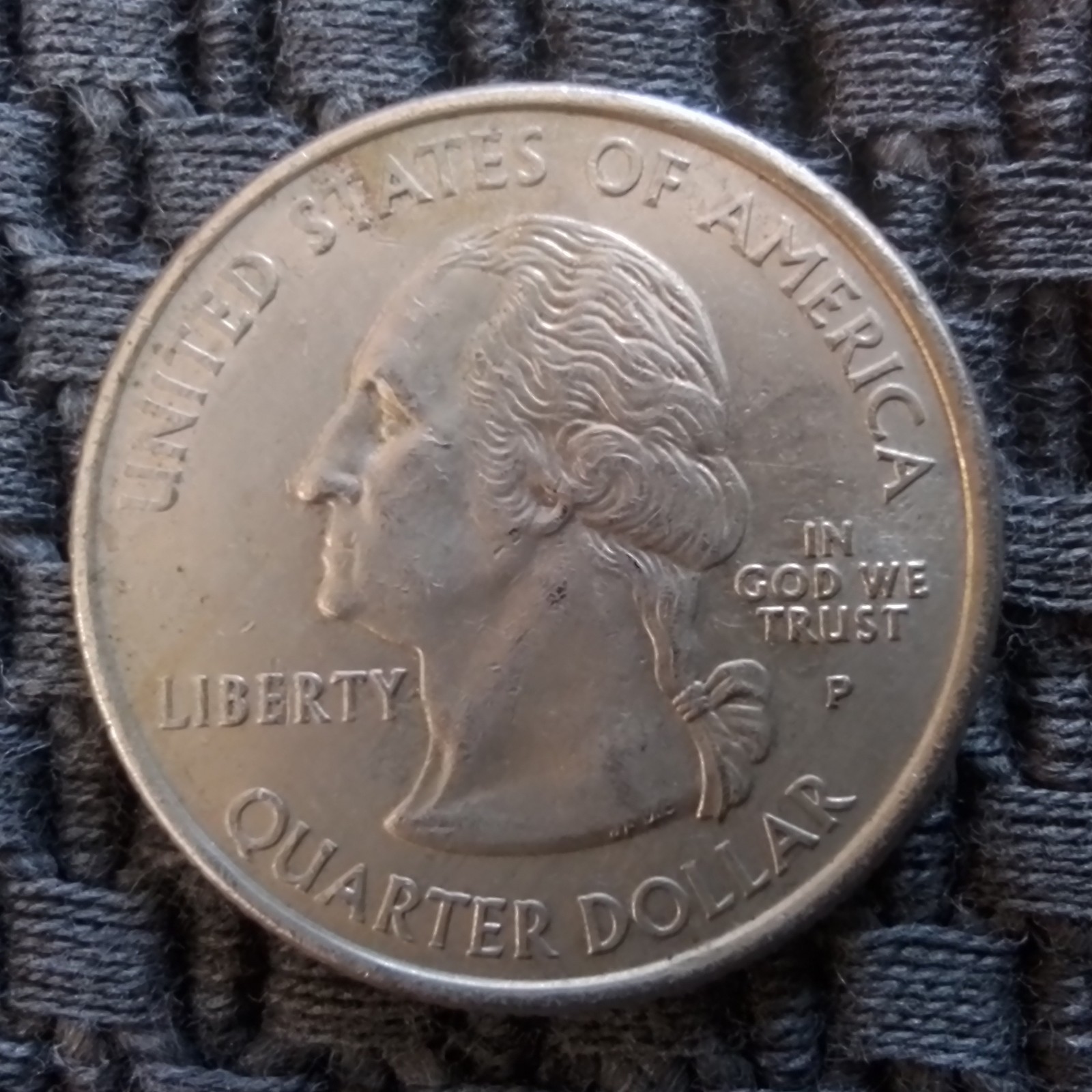 2004 US Quarter Texas P Mint Mark Grey "Dull" Toning Poorly Bonded Clad Layer