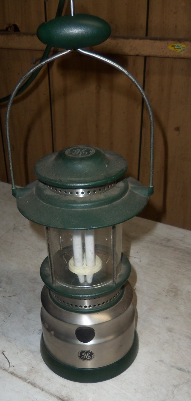 GE Fluorescent Camping Lantern – Vintage Electric Lantern – Dual Tube – Working