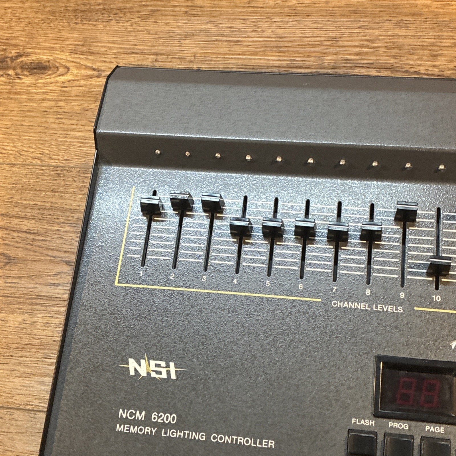 NSI NCM 6200 Stage memory Lighting Controller midi microplex untested