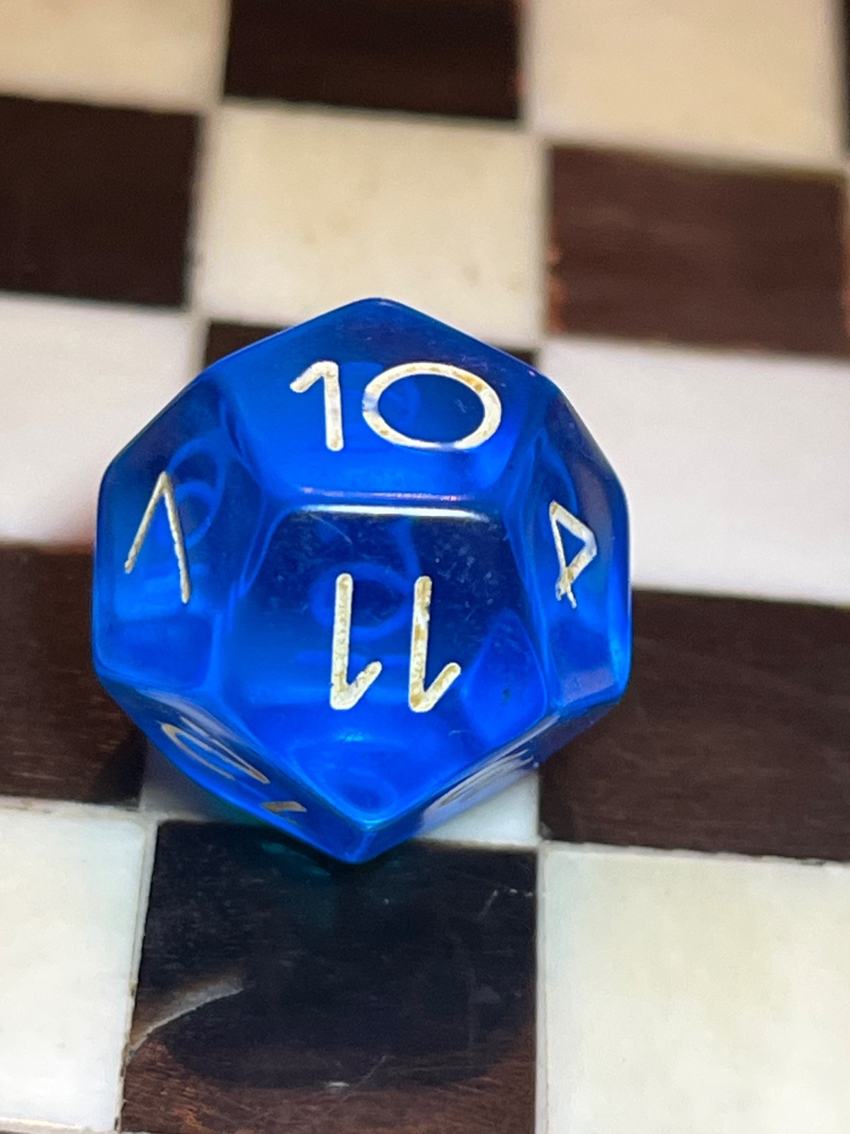 RARE vintage Armory d12 blue transparent post-sharp edge transition dice 123124@