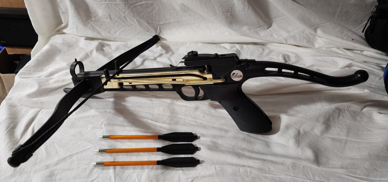 80lbs Pistol Self Cocking Crossbow Package Arrows Hunting. (3 Arrows)