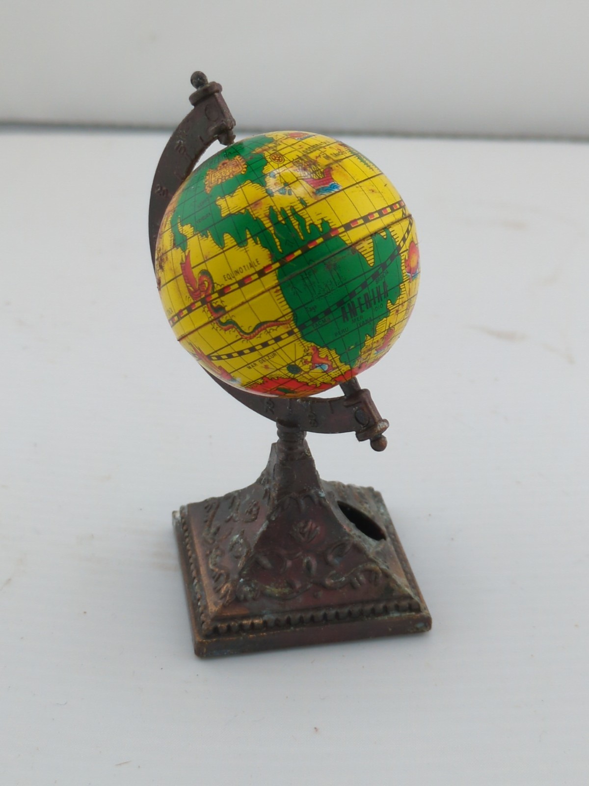 Collectible Miniature Globe Pencil Sharpener Metal 3.25"