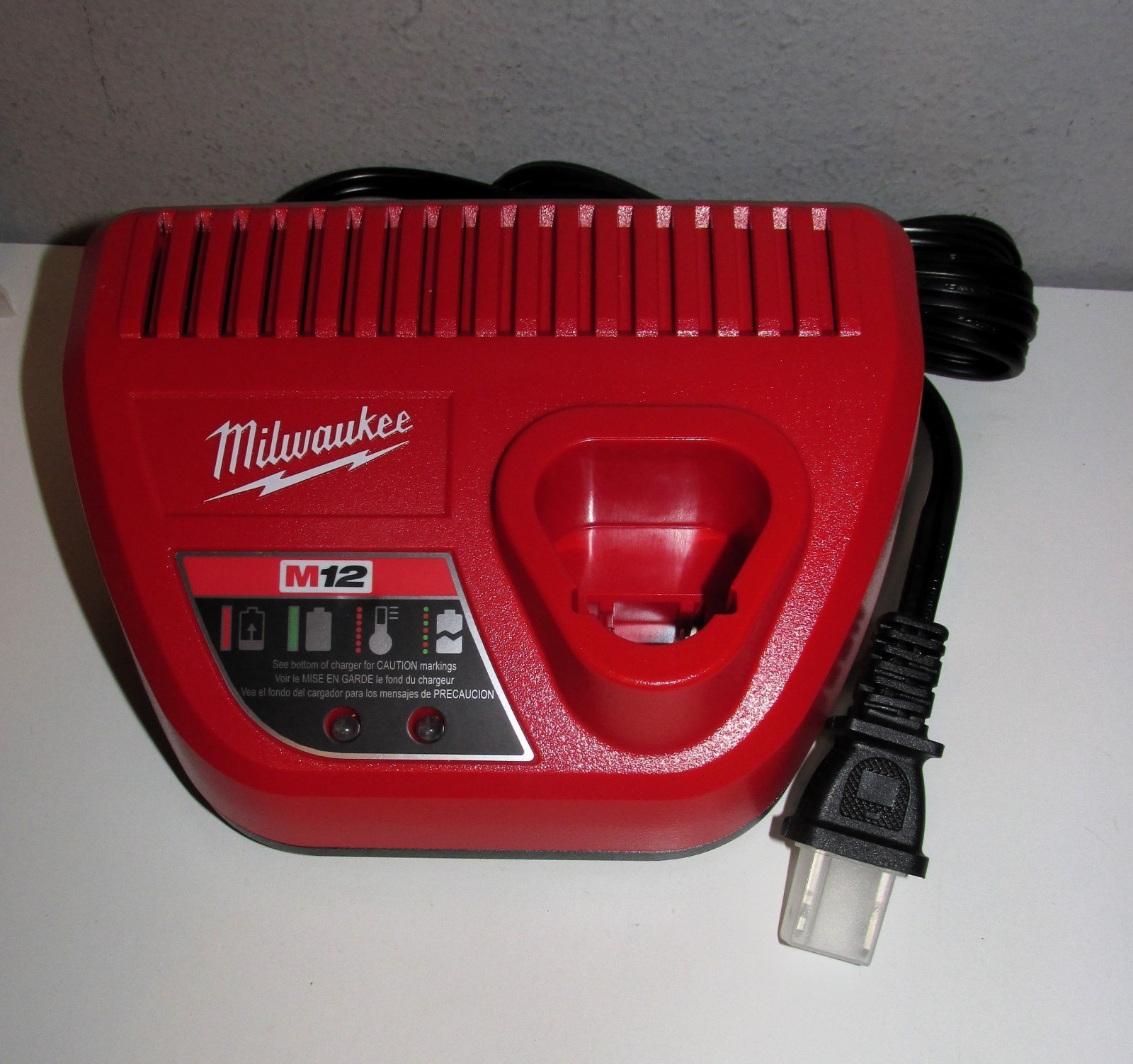 Milwaukee M12 LI-Ion Battery Charger Model 48-59-2401 - BRAND NEW
