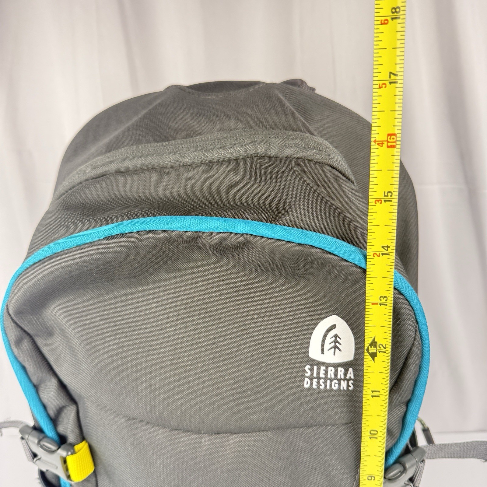 Sierra Designs 25L Hydration Compatible Black Teal Backpack Daypack Reflective
