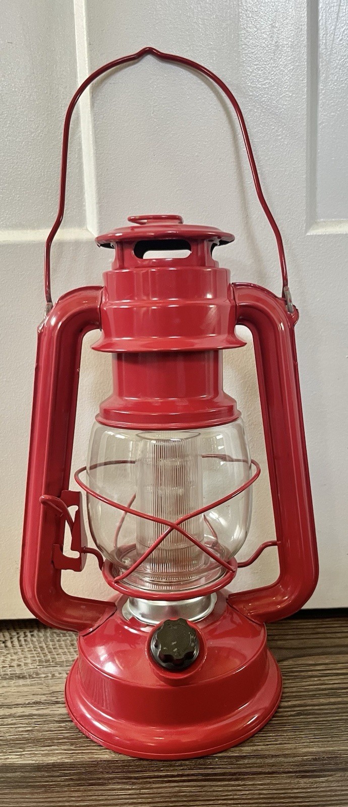 Red Battery Op Lantern Farm House Lighting Photography Prop Camping Survival