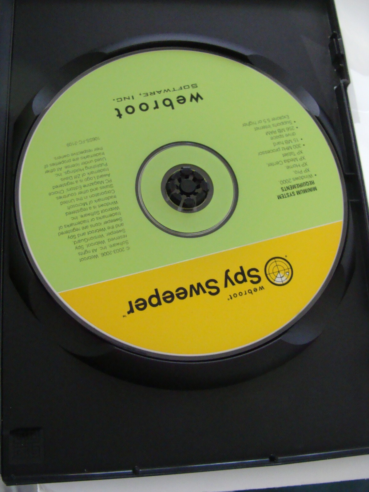 Webroot Spy Sweeper (Windows 98 SE, 2000, Me, XP) CD-ROM w Access Key