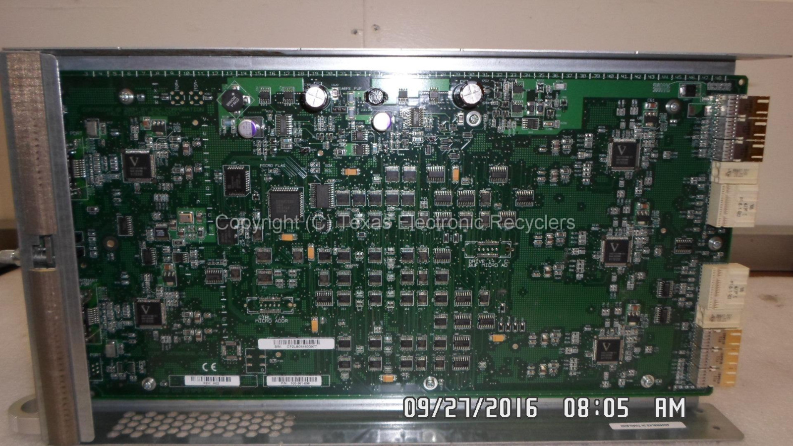 EMC 100-561-608 Dell 0WJ755 San DAE2 Controller Card