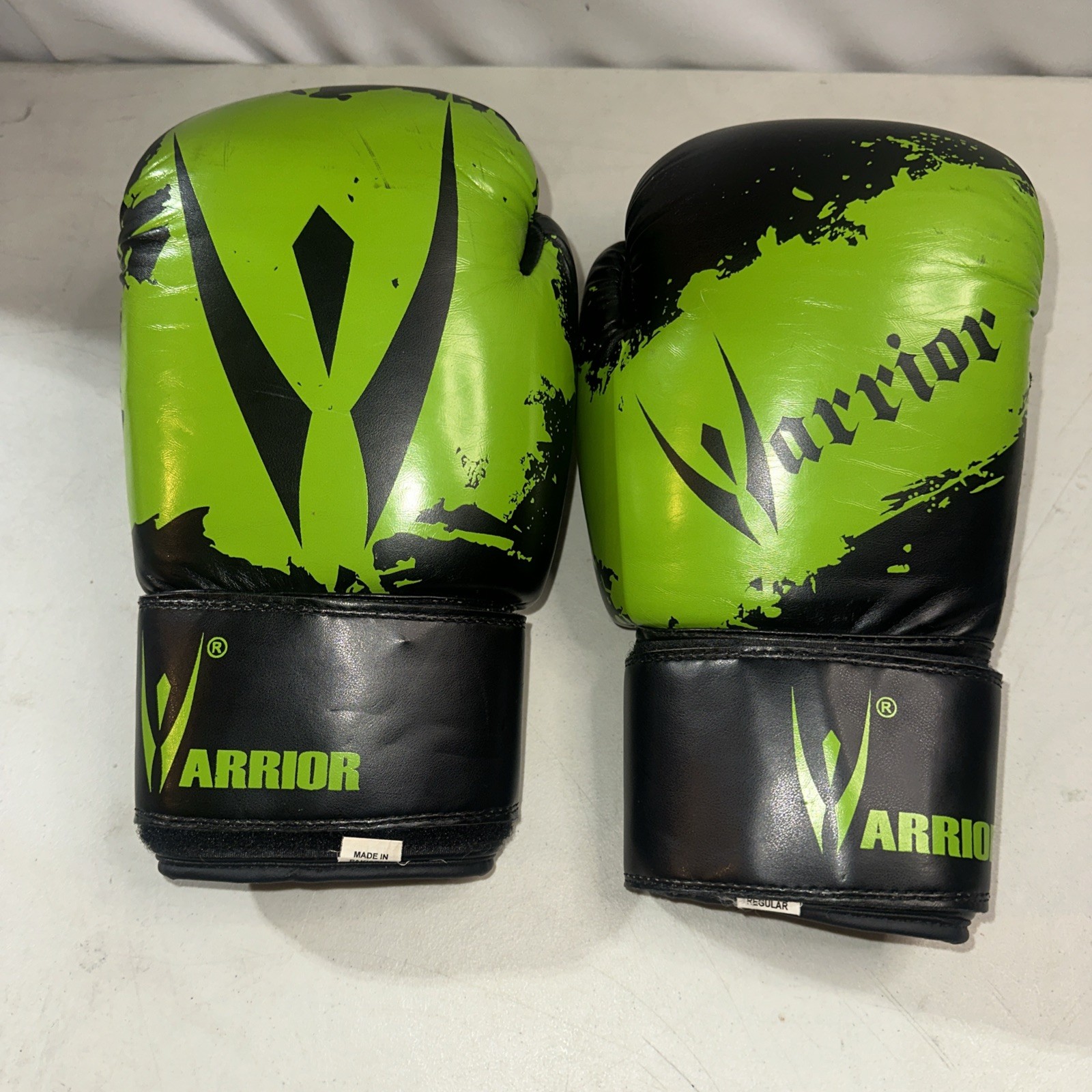 Warrior Brand Black & Neon Green Boxing/Kickboxing Women’s 12oz Training Gloves