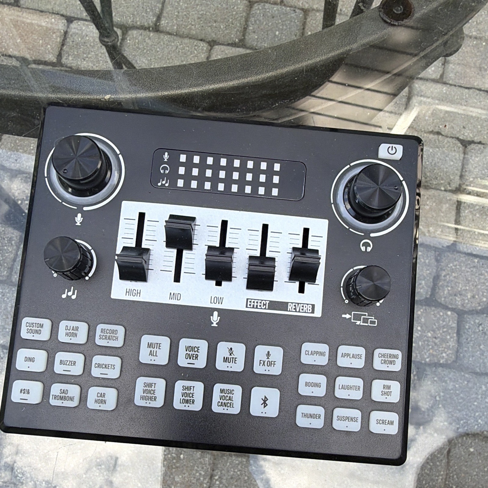 Vivitar VIVAUDMIX-NOC 5-Channel Desktop Compact Mixer Bluetooth, Effects USB