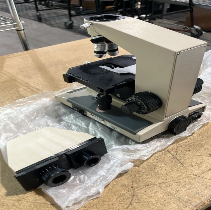 DAMAGED Olympus BH2 Binocular Microscope G3D