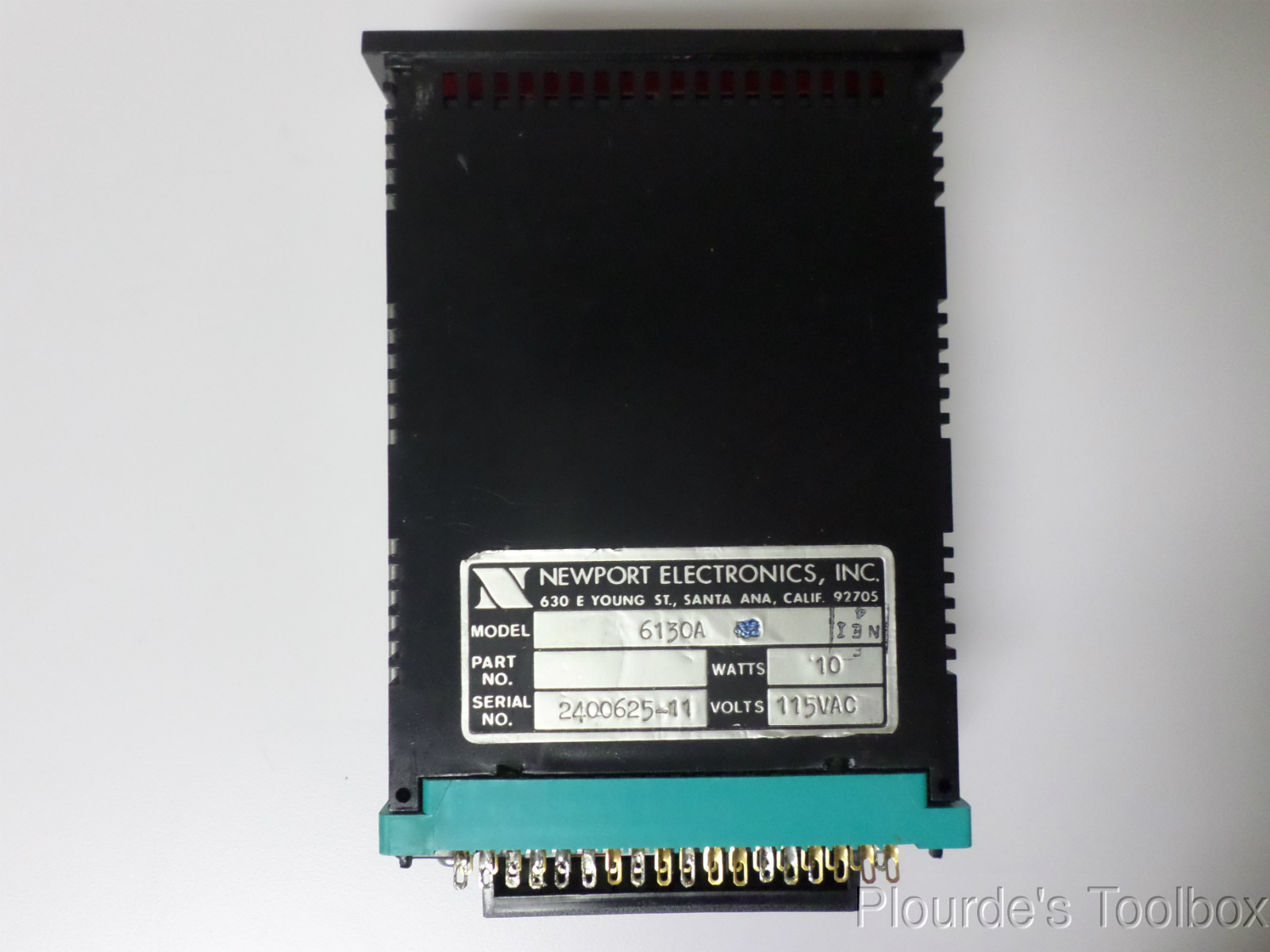 Used Newport Electronics 6-Mode Universal Panel Counter, 115 VAC, 10W, 6130A
