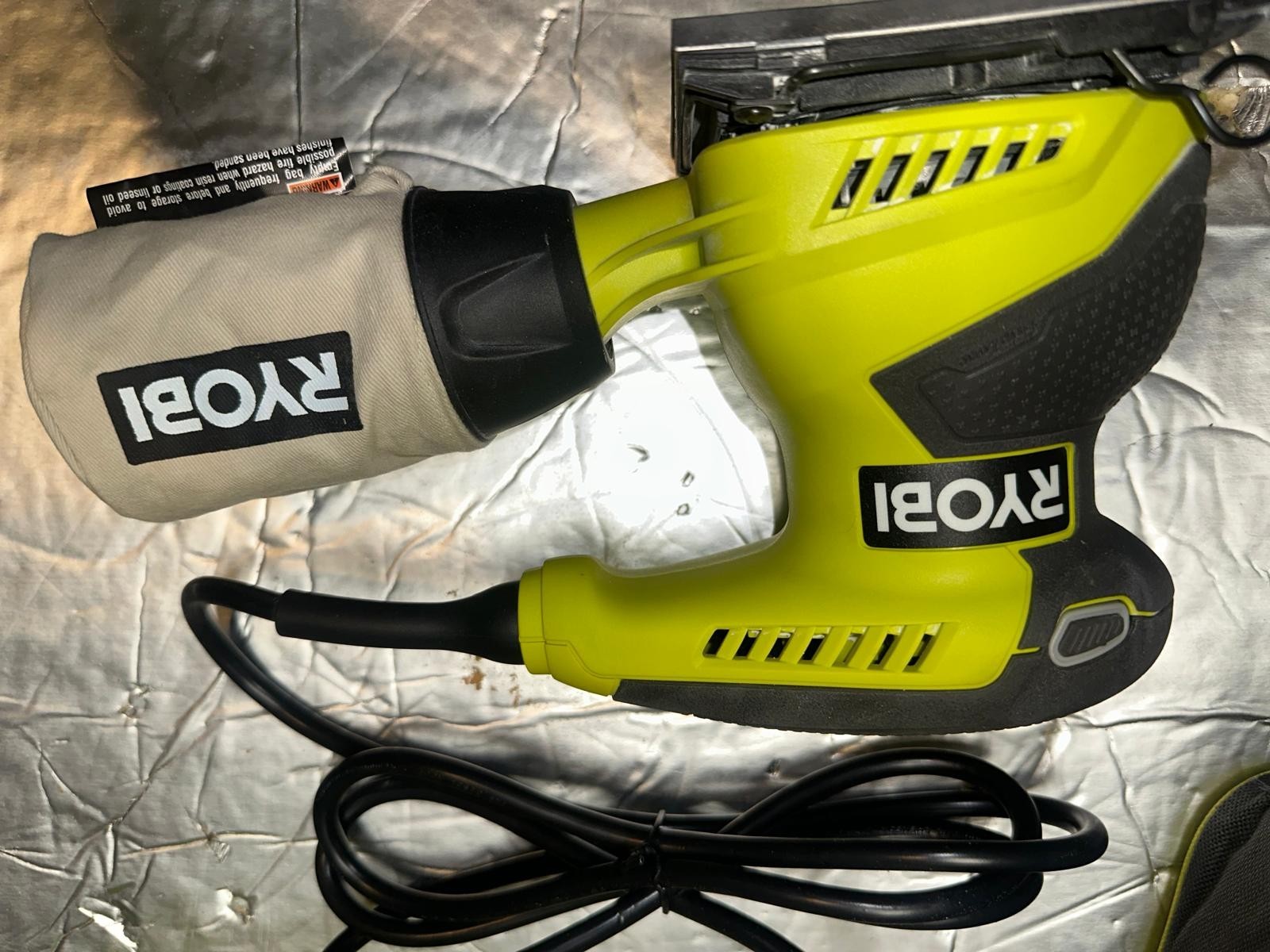 Ryobi S652DGK 2amp 1/4" Sheet Finish Sander
