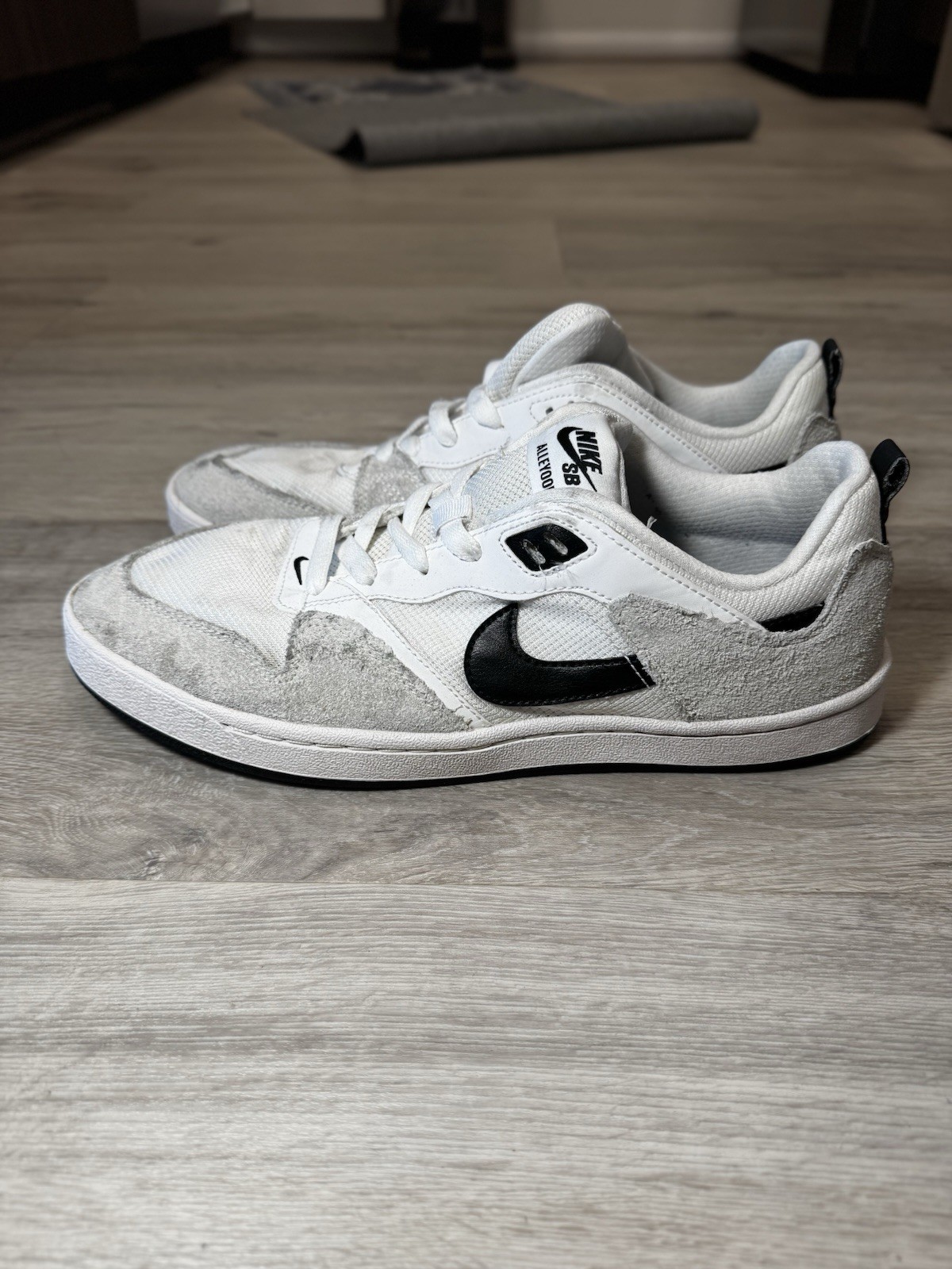 Nike SB Alleyoop White Gray Black Men's Skateboarding Shoes for Skateboarding