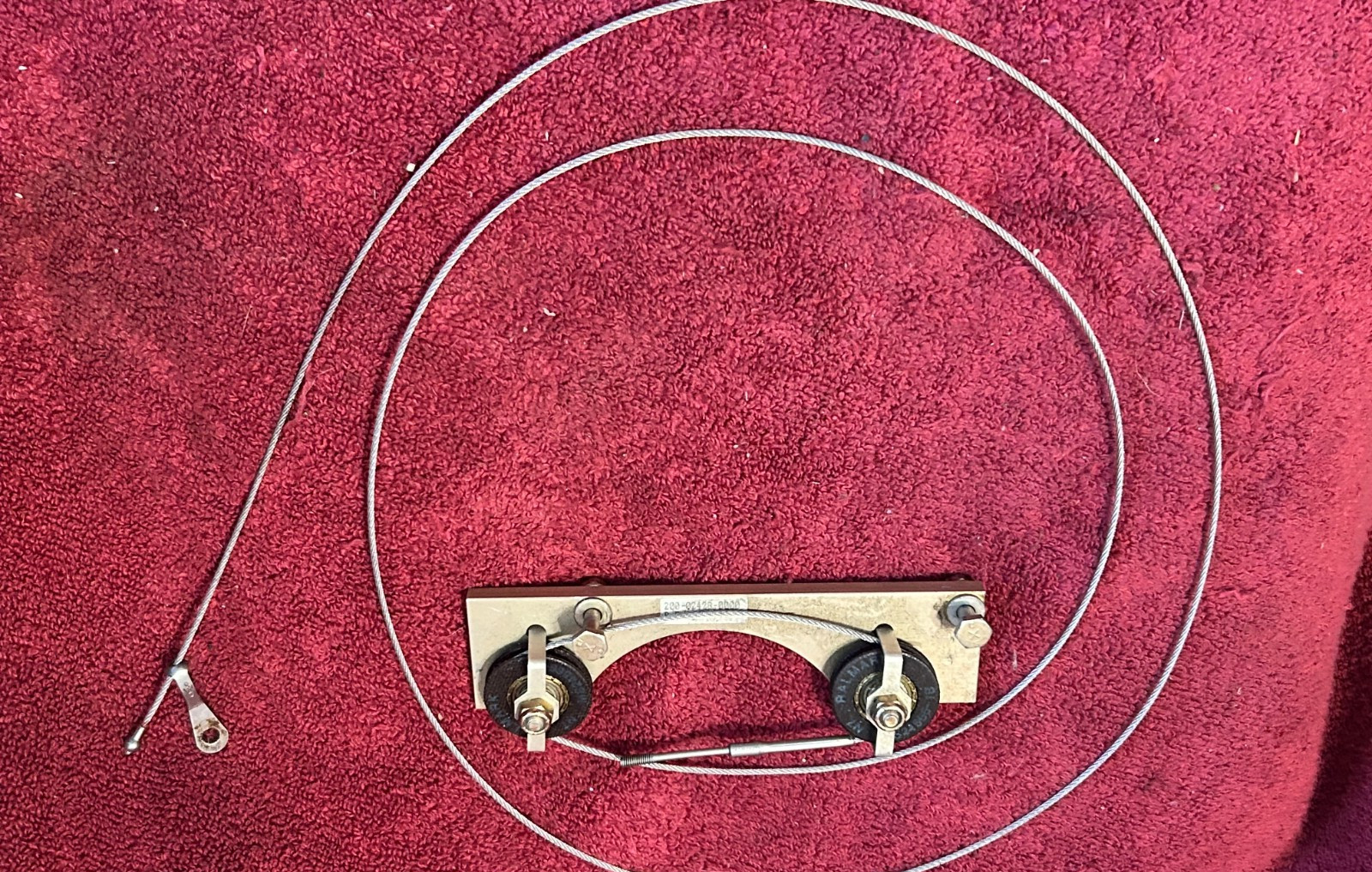 BENDIX/KING AUTOPILOT PULLEY CONTROL BRACKET P/N 200-02428-0000