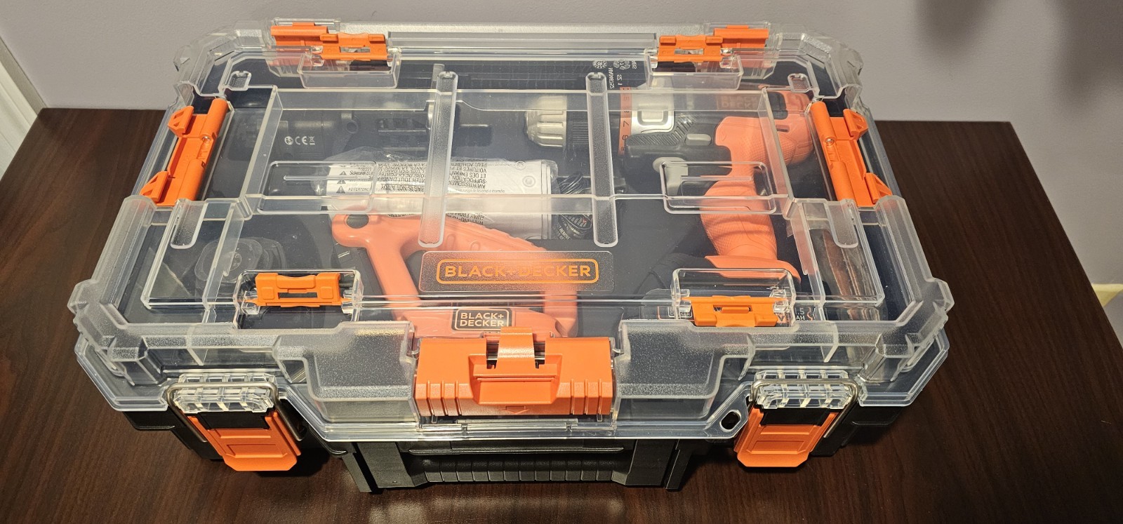 BLACK+DECKER 20V Matrix Drill 4 Kit - BDCDMT1204KITC1