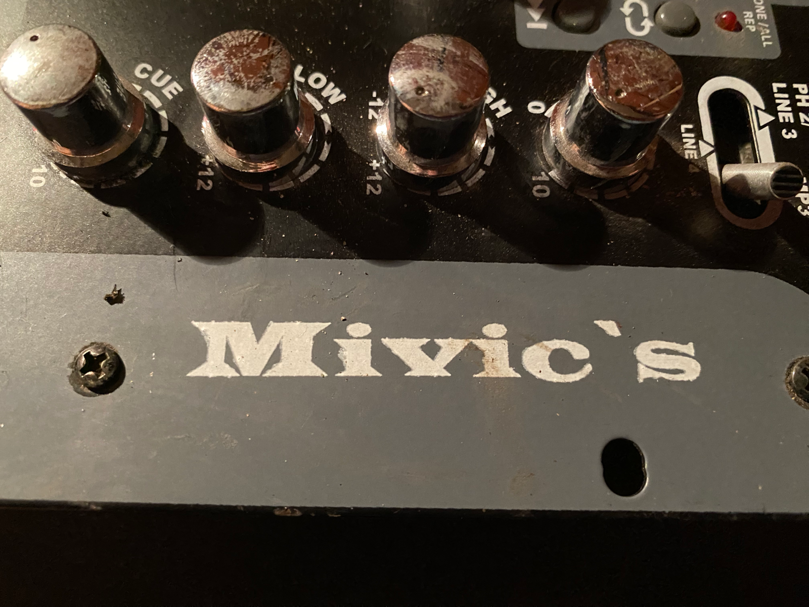 MIVIC'S DJ BT-2000USB Audio Sound Disco Bluetooth USB