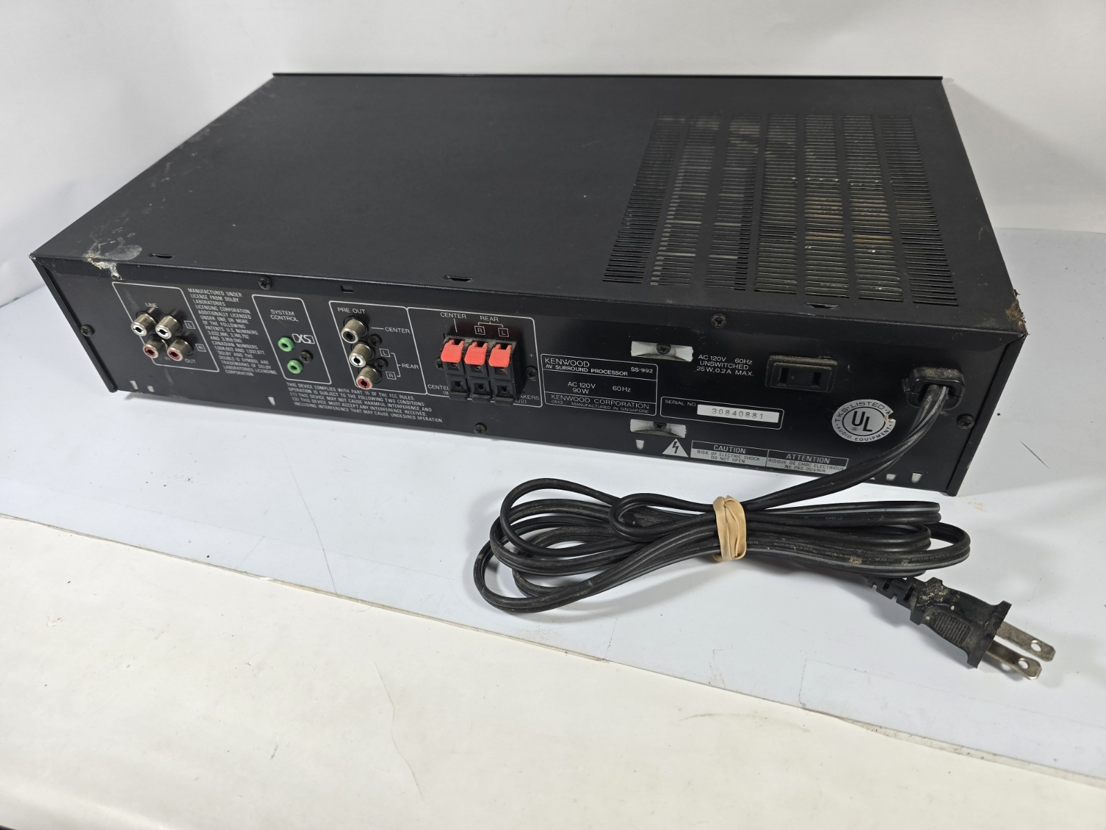 Kenwood SS-992 AV Surround Processor - tested Works Missing Foot