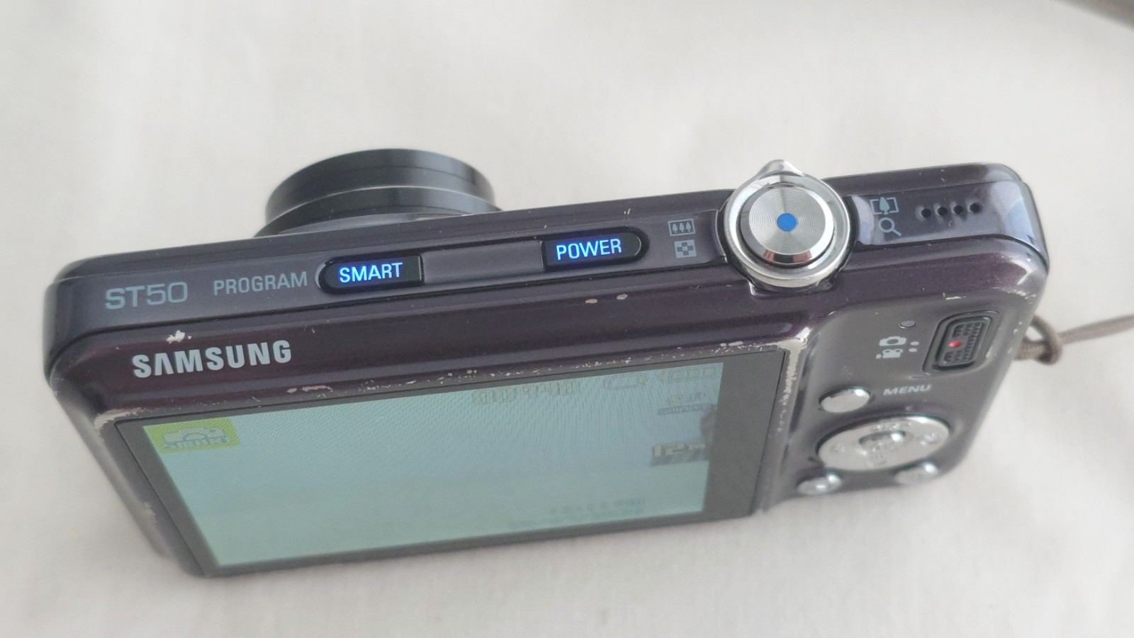 Samsung ST50 12.2MP Digital Compact Camera, With Charging Cable - Working Order