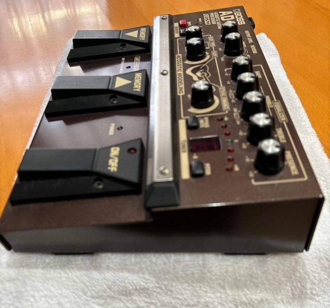 BOSS AD-8 Acoustic Guitar Effect Processor