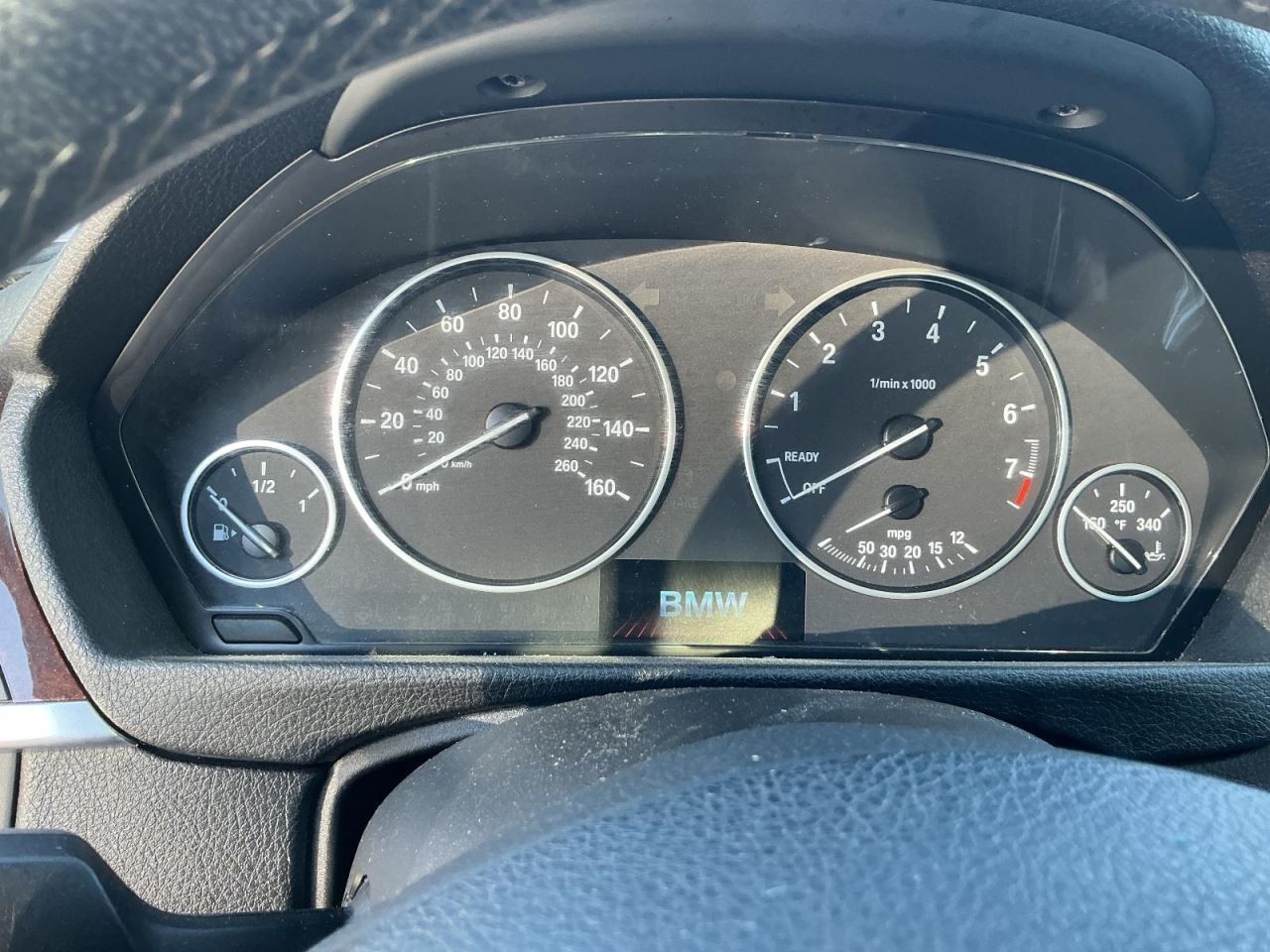 320I 2013 Glove Box 4969493