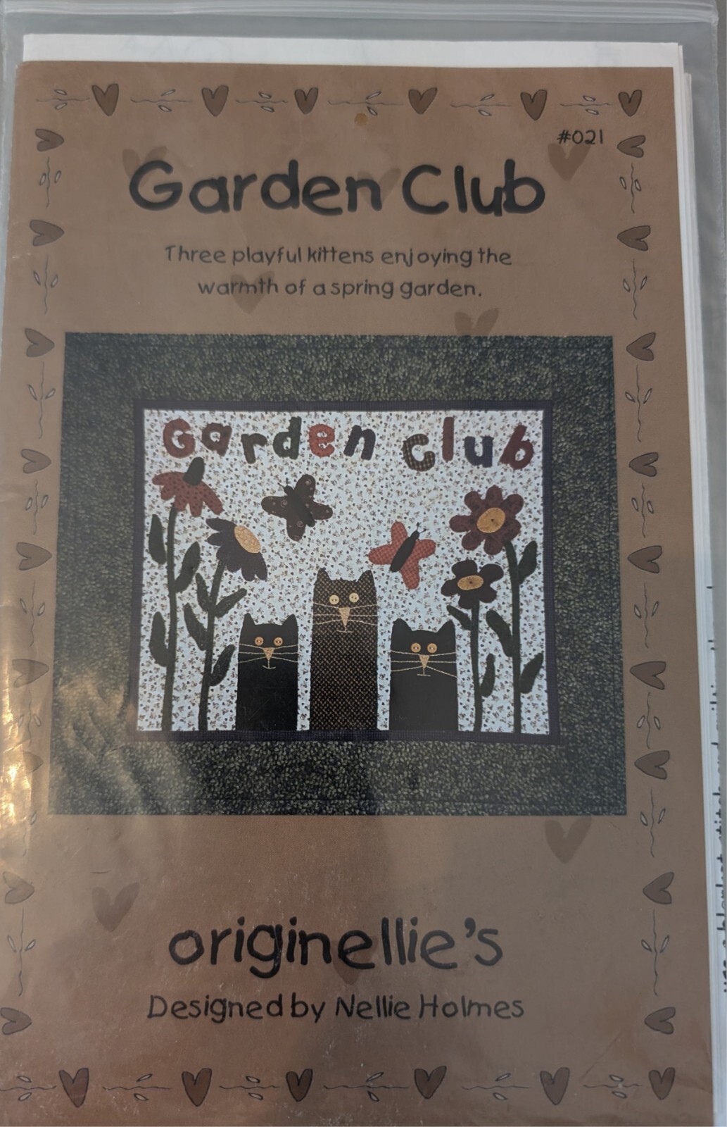 Originellie's Garden Club Quilt Pattern for Wall Hanging 23"x27" Kittens Spring