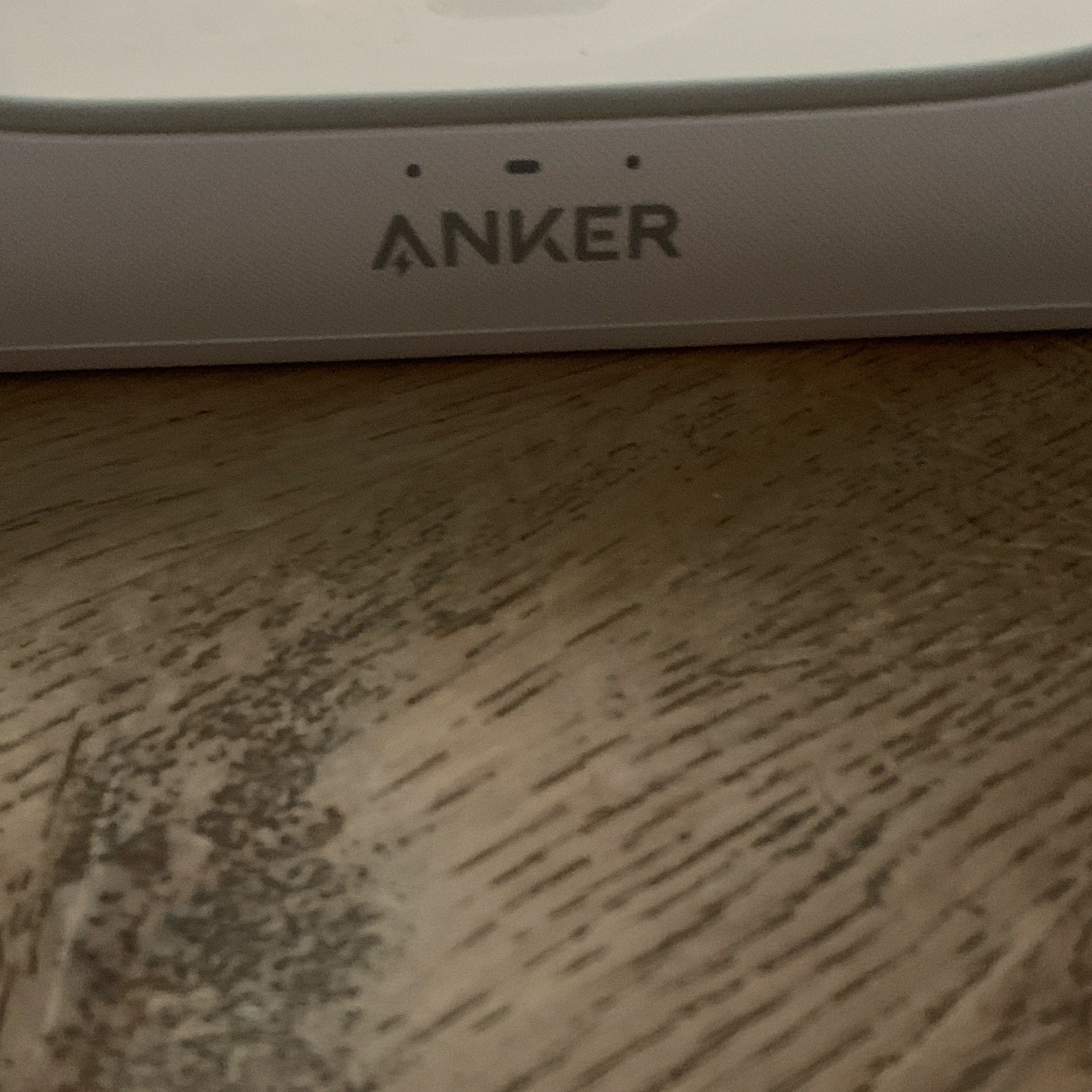 Anker VR Charging Dock Stand, White, for Headset & Controller ocluless quest 2
