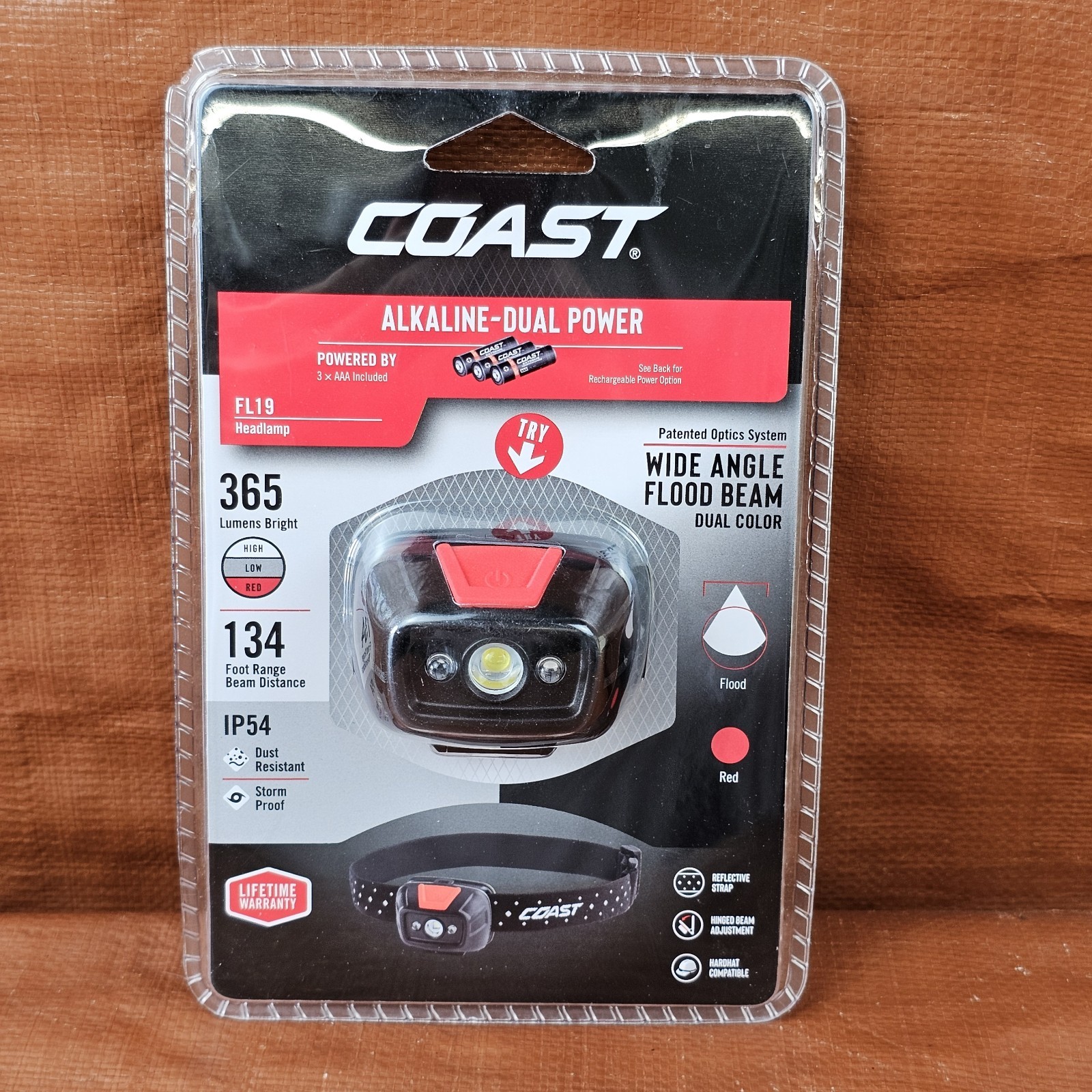 Coast FL19 Black/Red LED HEAD LAMP 365 Lumens Powered by 3 AAA batteries Inc.