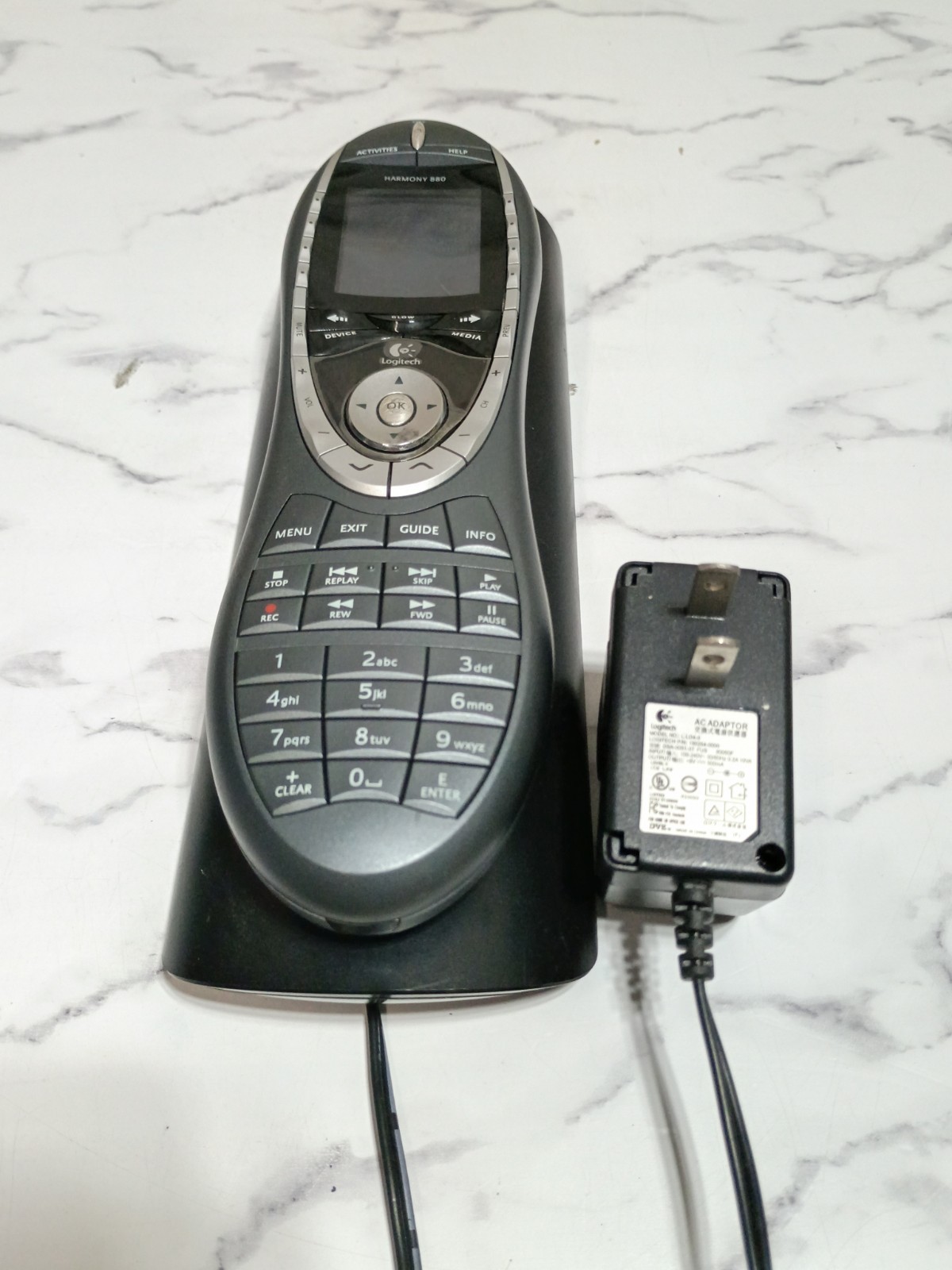 Logitech Harmony 880 Universal Remote Control w/ Charging Dock