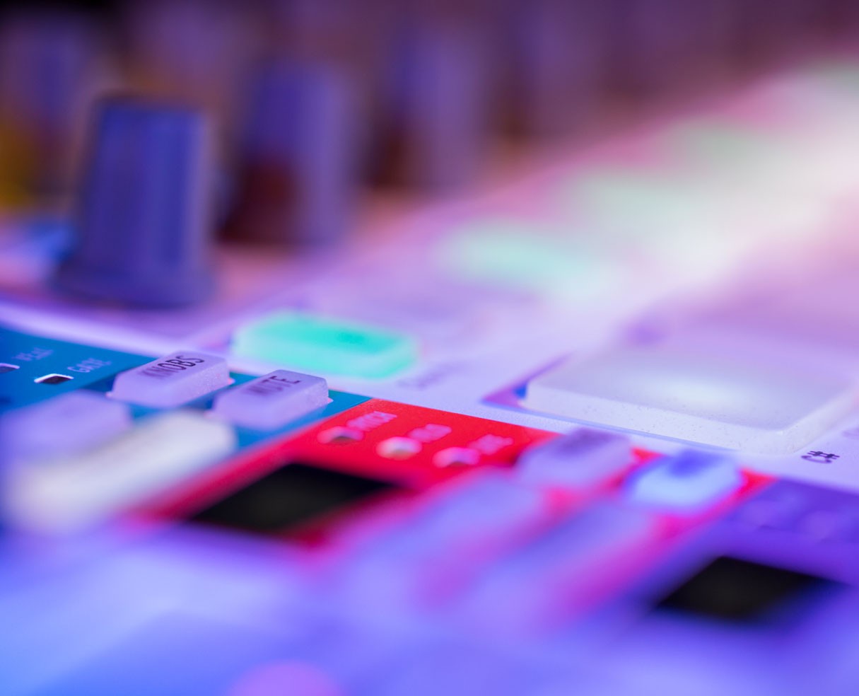 Arturia BeatStep Pro Drum Machine Step Sequencer