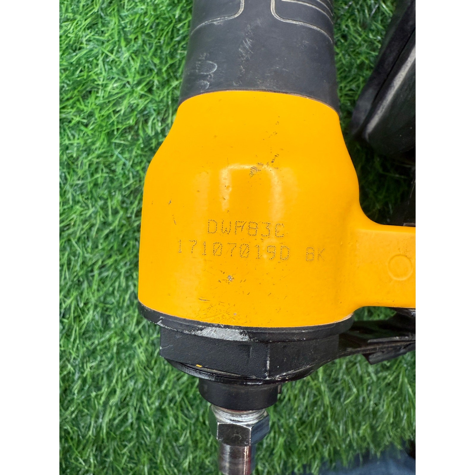 DEWALT DWF83C 15° Pneumatic Coil Framing Nailer - tested/ works