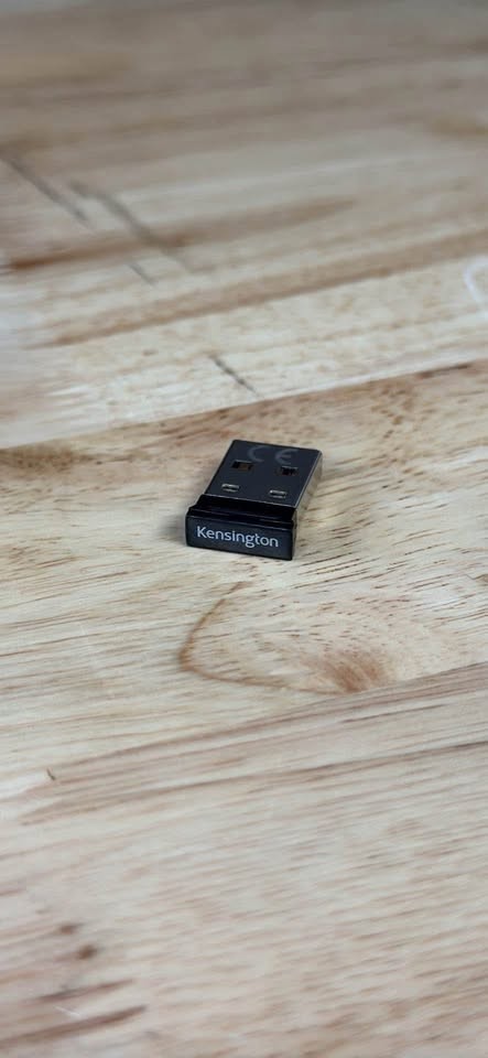 Kensington Wireless Presenter with Red Laser Pointer