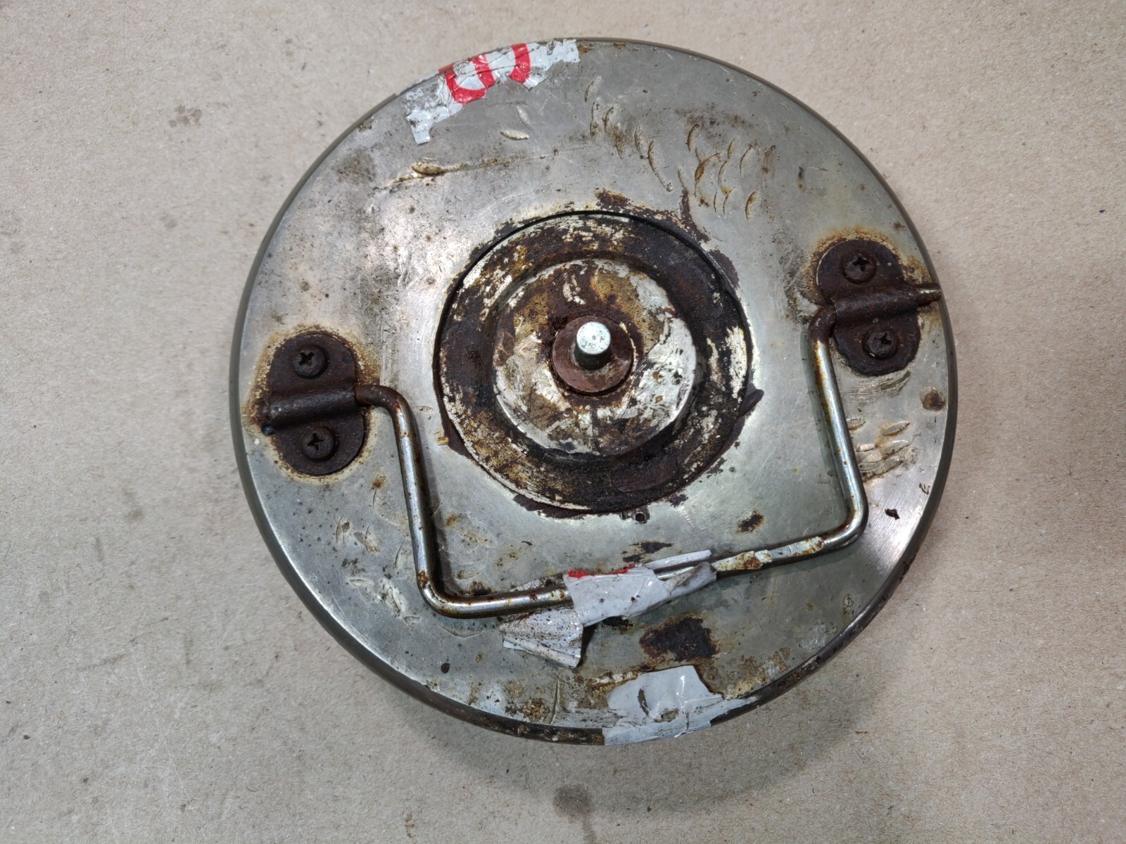Vintage Major Round Lift-Out Door Floor Safe LID ONLY
