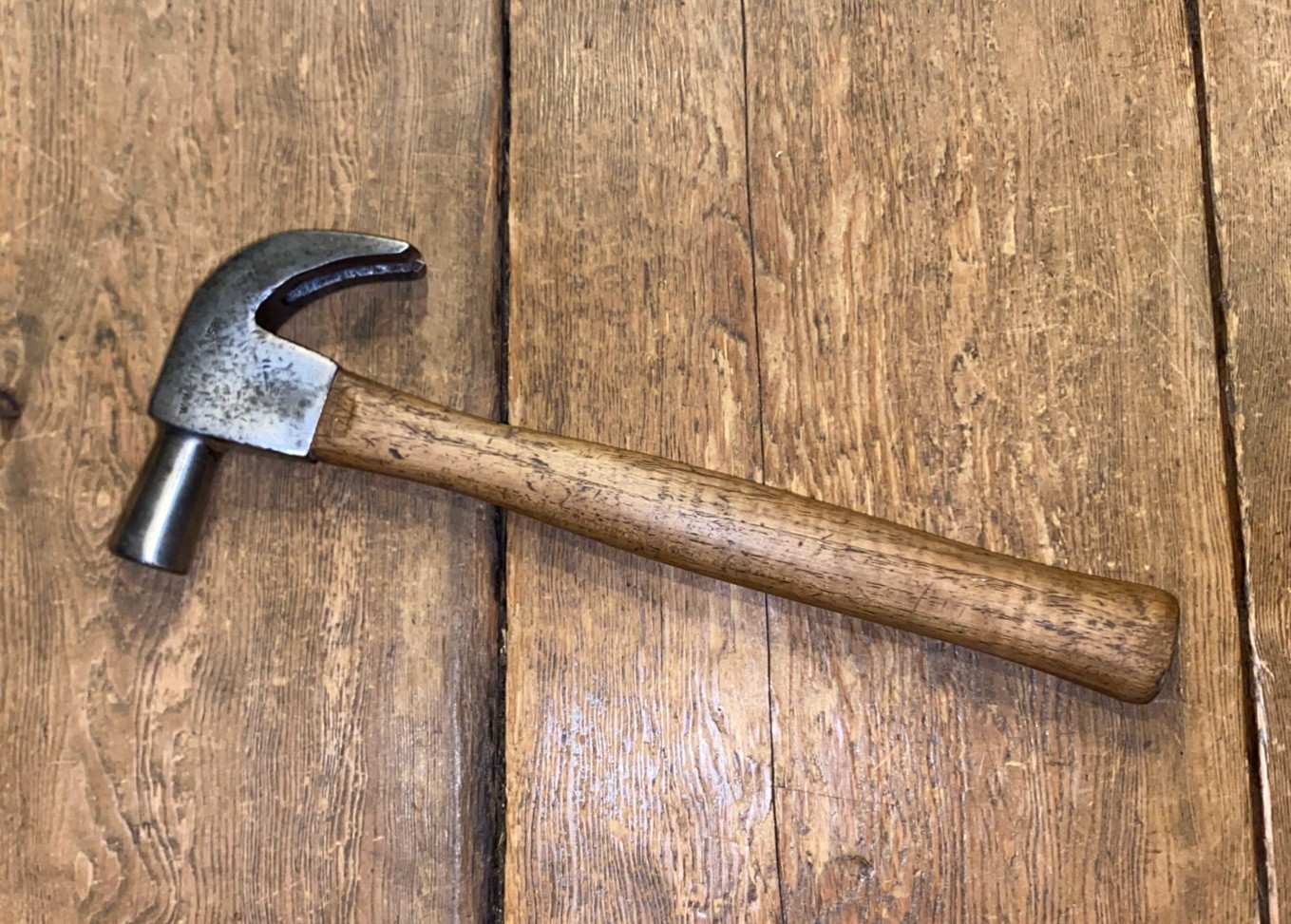 VINTAGE W WHITEHOUSE CLAW HAMMER 20 OZ ASH HANDLED CARPENTER JOINERS OLD TOOLS