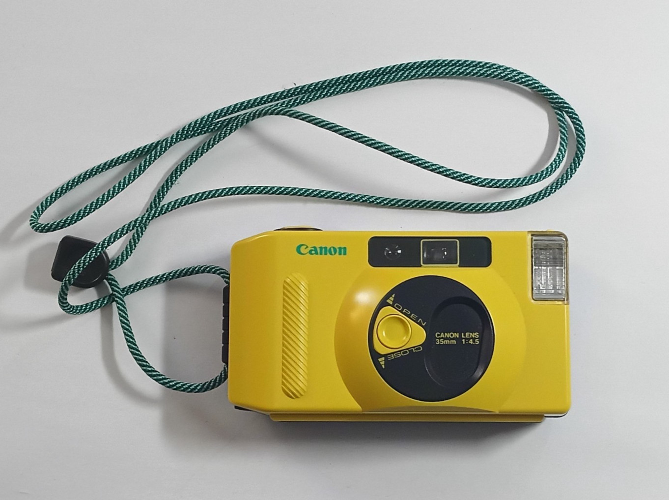 Canon Snappy S 35mm Camera (Collector's Limited Edition) Yellow for PARTS/REPAIR