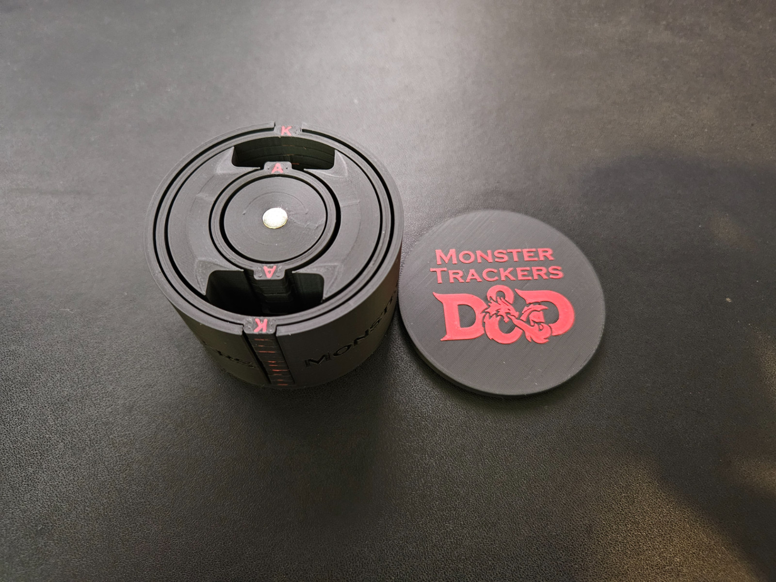 DND Monster Tracker Rings Set with Storage Case Bloodied Status Markers