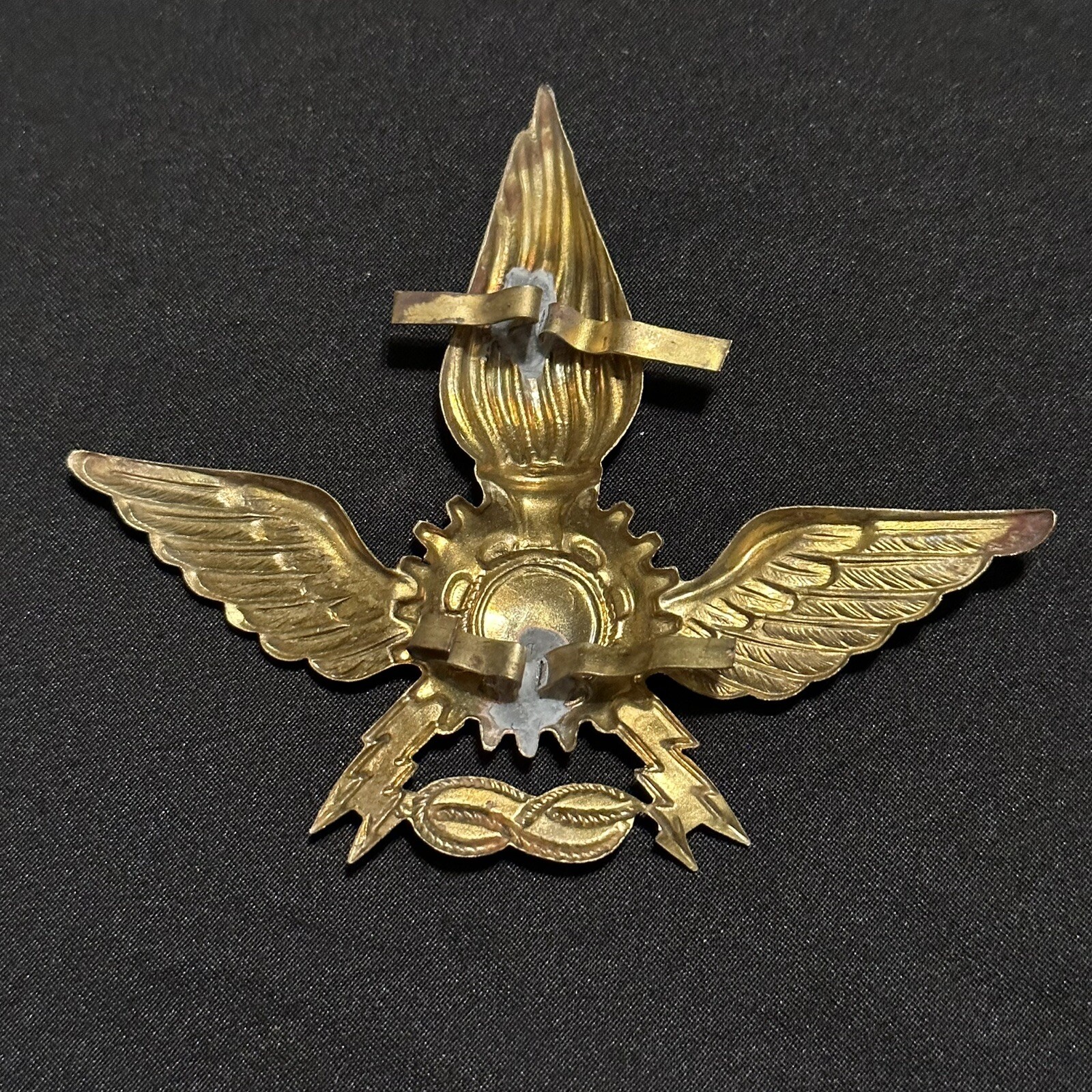 WWII Italian Air Force Hat Badge Original