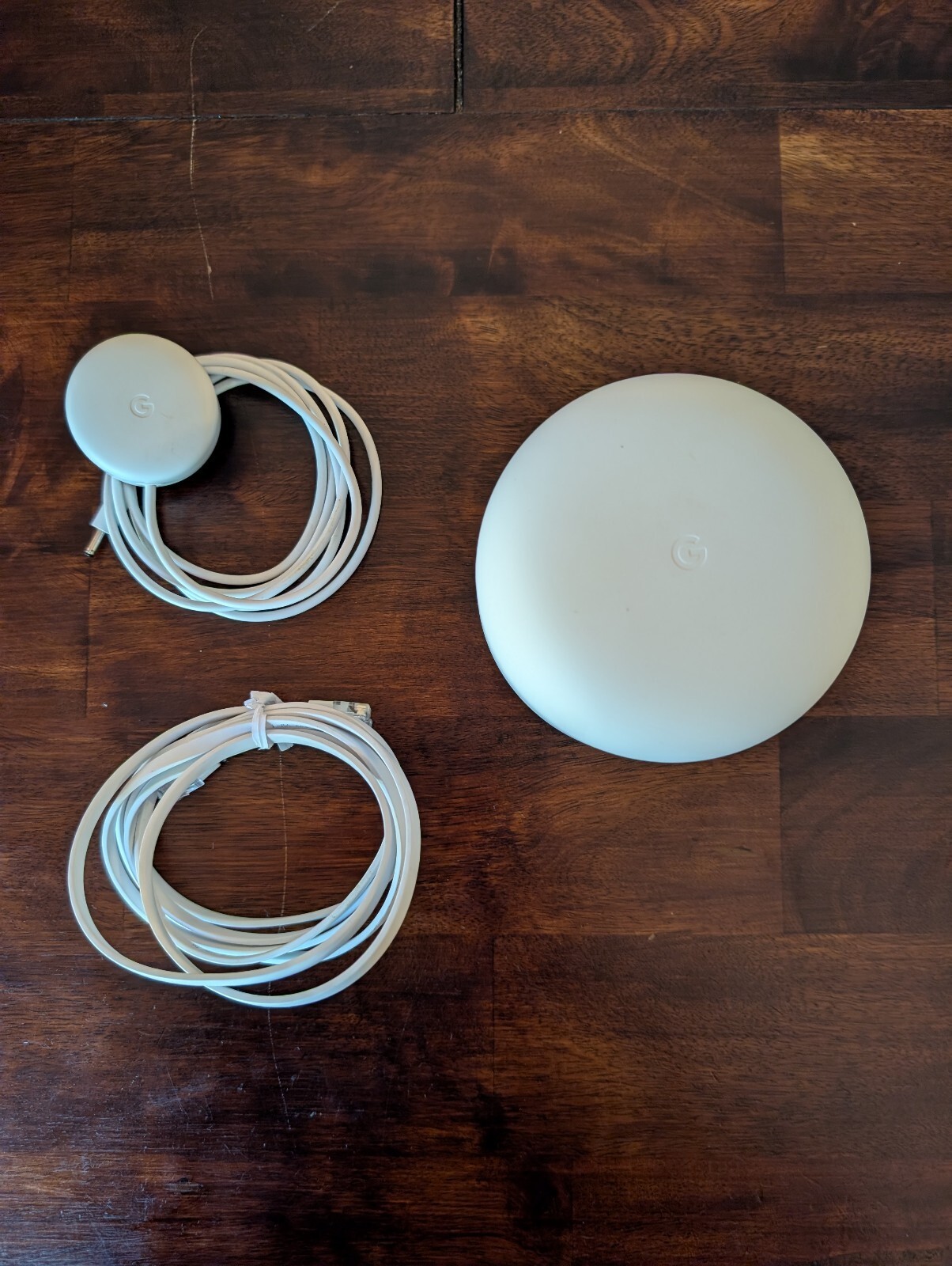 Google Nest Wifi Router (Model H2D) - AC2200 Mesh Hub
