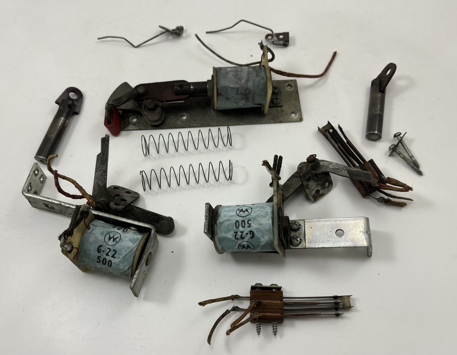 (2) 70s Williams Sling Assembly plus Ball Return Assembly Em Pinball Part