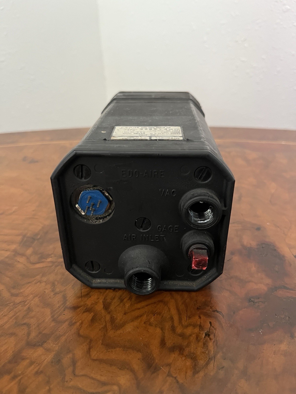 EDO-AIRE 4000C DIRECTIONAL GYRO