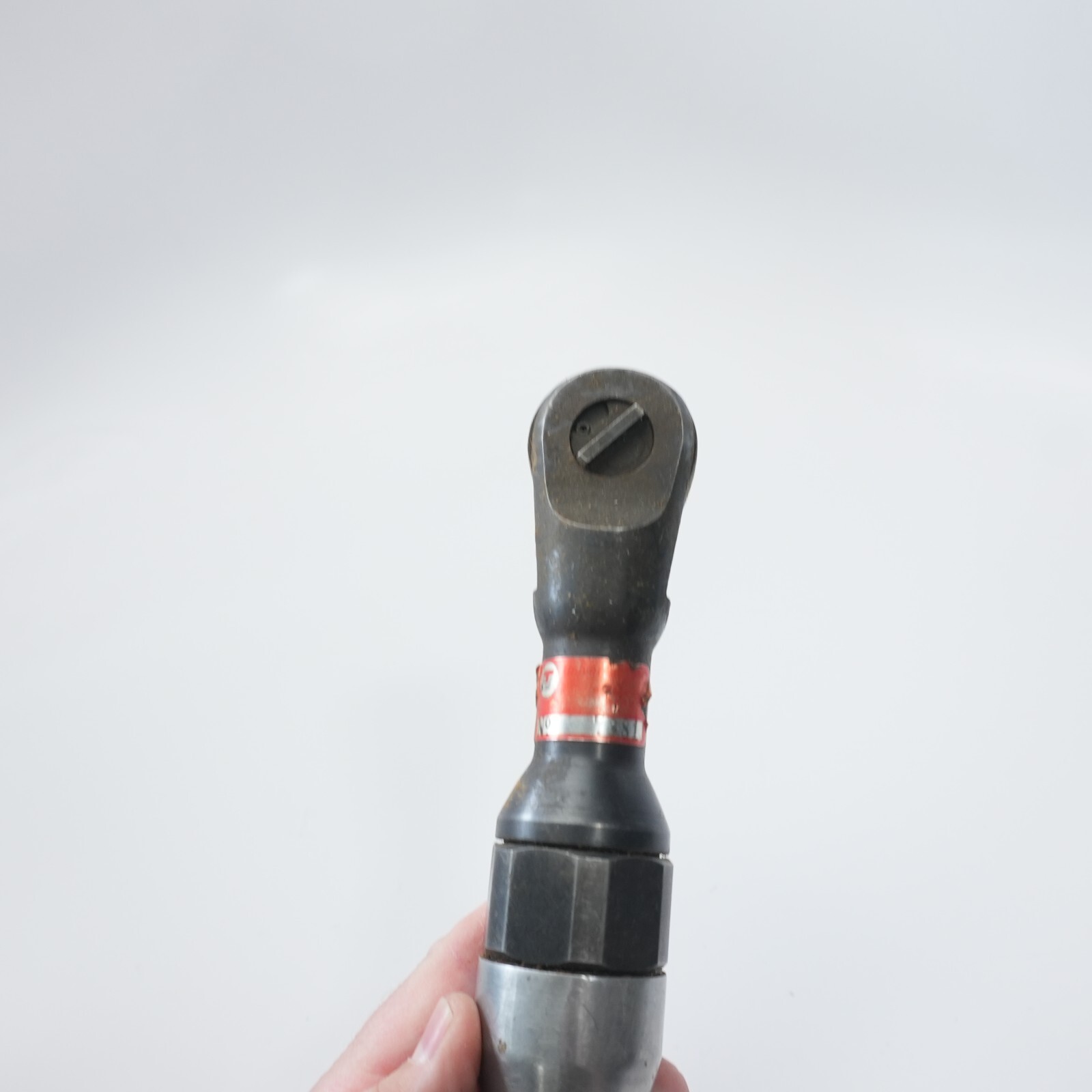 Universal Tools Pneumatic Ratchet Ratcheting Wrench