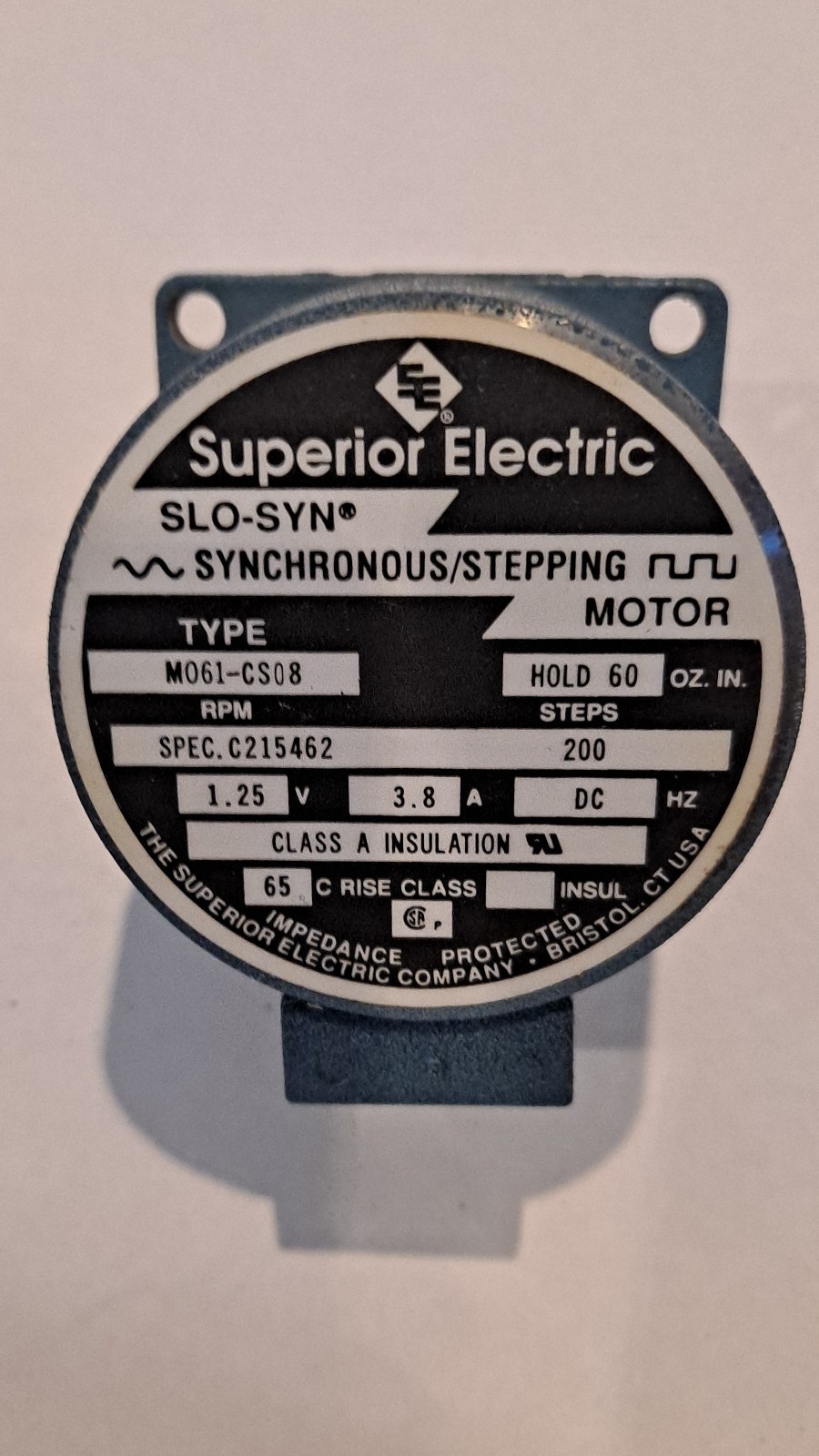 SUPERIOR ELECTRIC SLO-SYN MOTOR M061-CS08 1.25VDC 3.8A STEPPING MOTOR