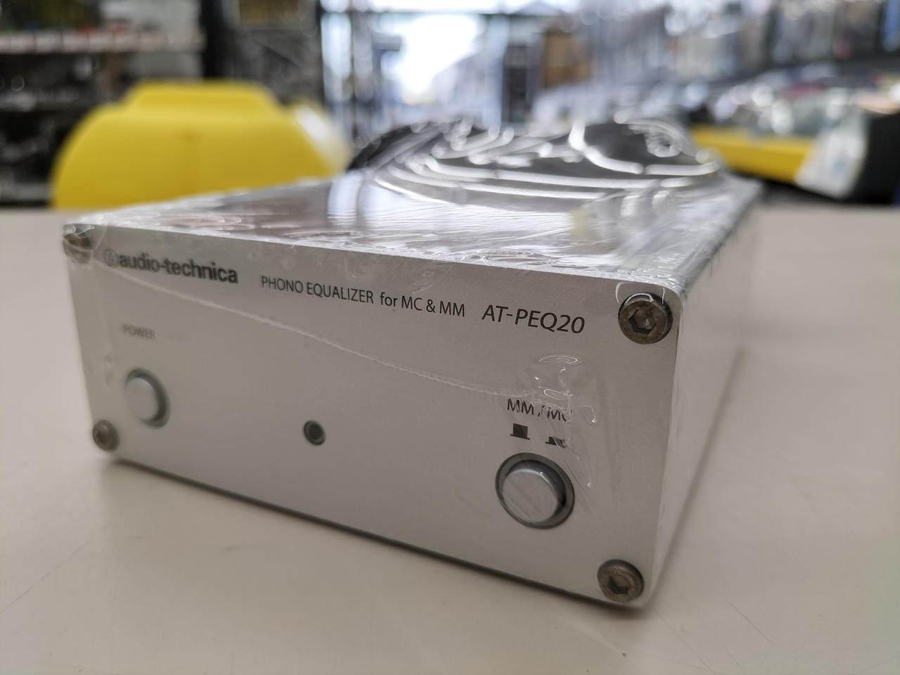 Audio-Technica AT-PEQ20 Phono Equalizer Preamp MM MC w/ AC Adapter Tested