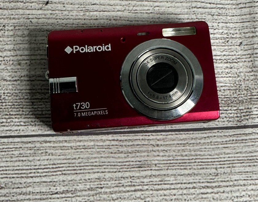 Polaroid t730 7.0 Megapixels Digital Camera 3X Super Zoom CTA-00730S Untested