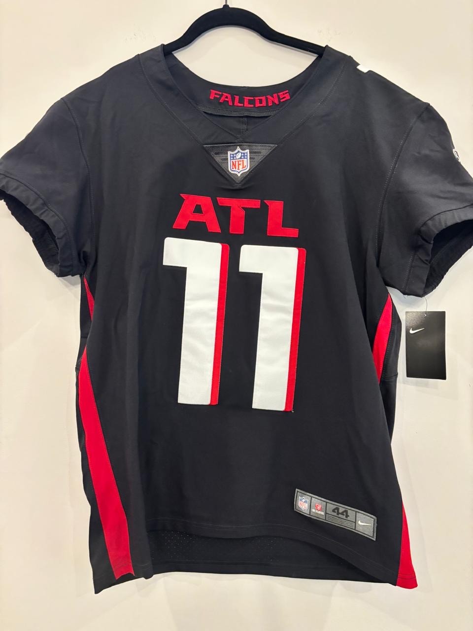 NWT Nike Vapor Limited Atlanta Falcons Julio Jones #11 Jersey Men's Size L #A05
