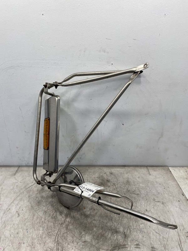 2009 Freightliner FLD Classic Mirror (613-14904)