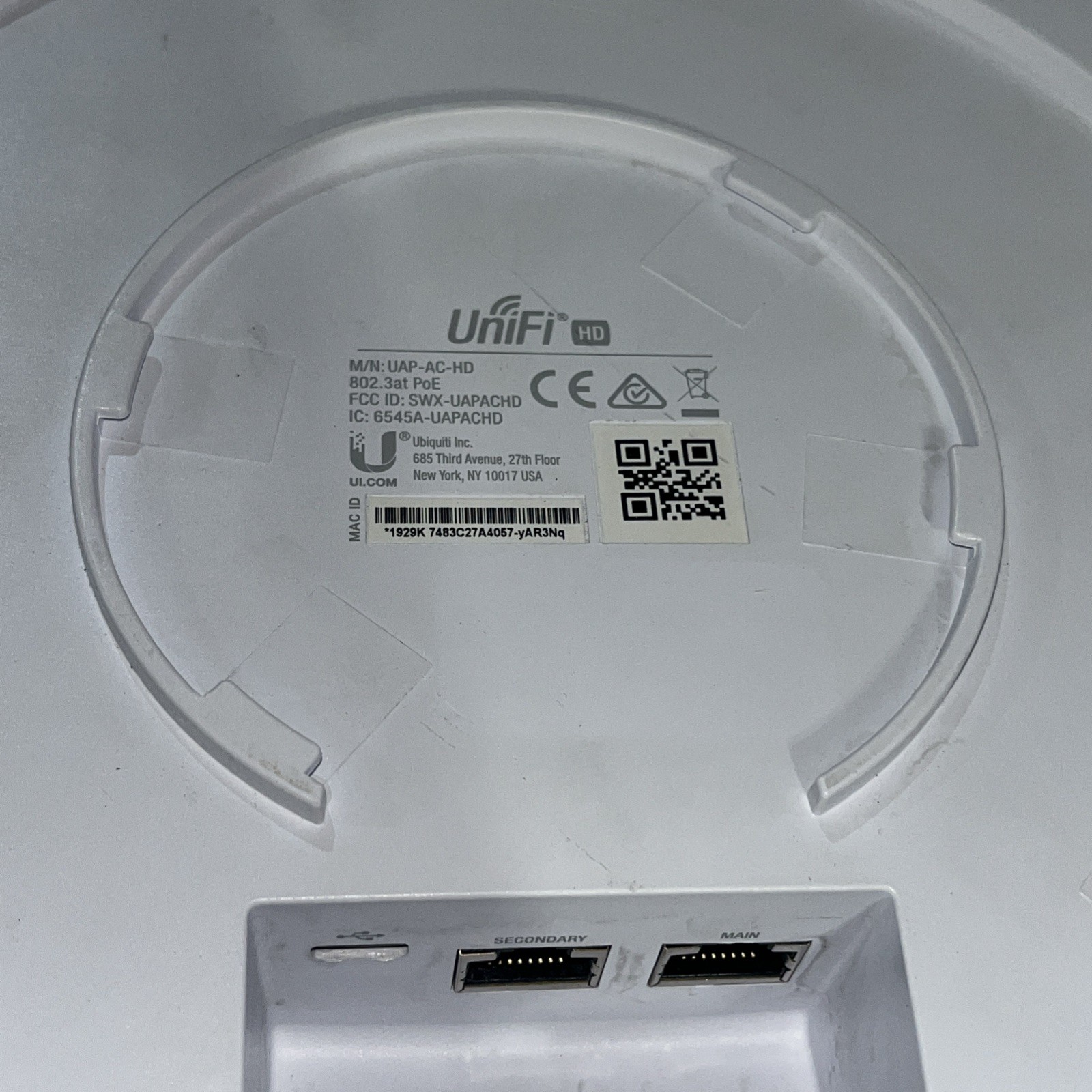 UNIFI UAP-AC-PRO SWX-UAPACHD ACCESS POINT