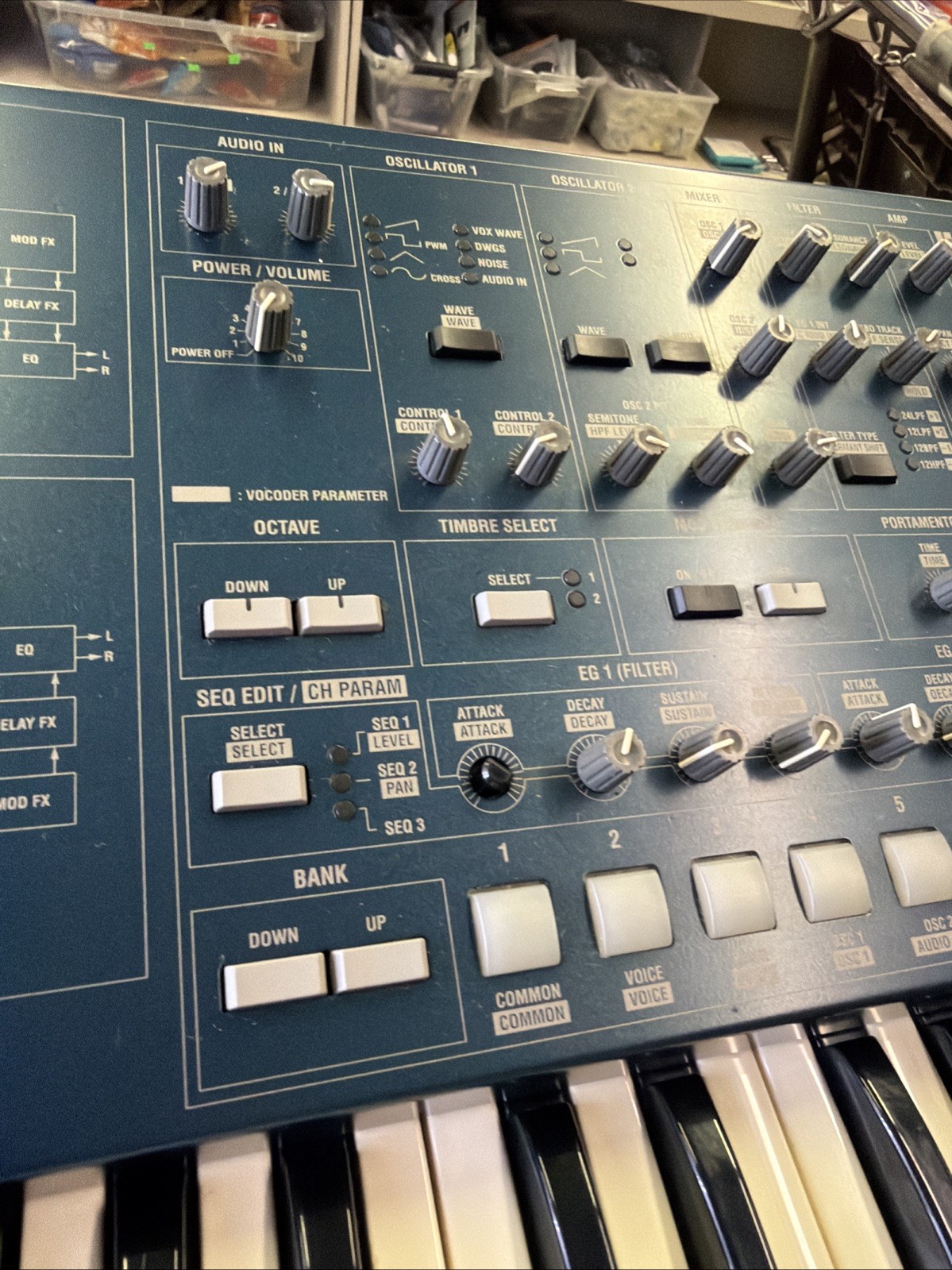 KORG MS2000 Virtual Analog Modeling Synthesizer Keyboard w/ power supply